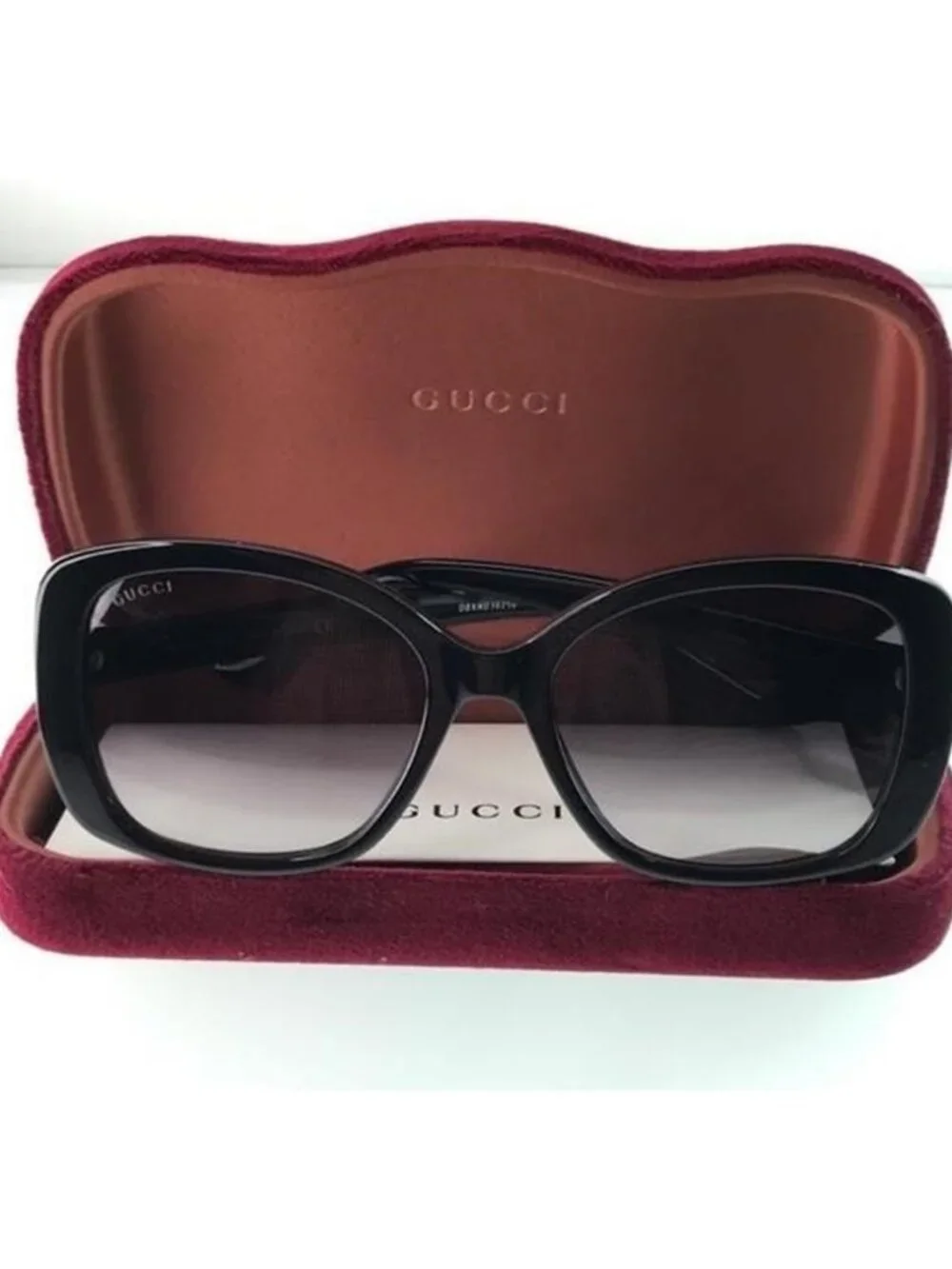 Gucci. Black Ship Same Day Ladies Gg0762s 001 56. Sunglasses - Picture 11 of 12